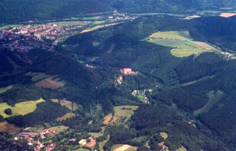  Pern�tejn 