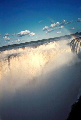  Vodopdy Iguacu a bo termika 