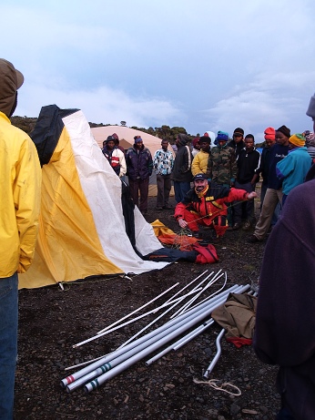  Stavba rogalov�ho stanu 