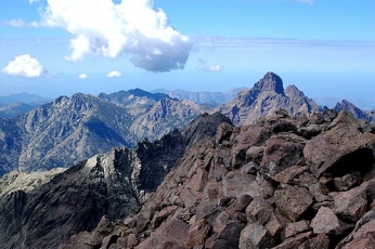 Pohled z vrcholu Monte Cinto 