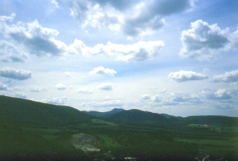  Cirrusy pridusili termiku 