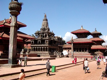  Krishna Mandir v Durbar Square 