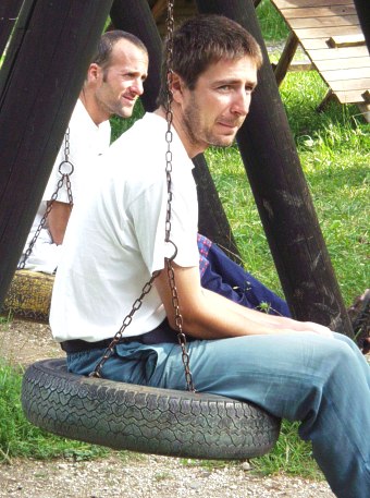  Milan Michna, v pozad� Franti�ek Pavlou�ek, oba ve v�born� n�lad� 