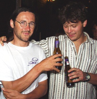  Slovinsk� z�vodn�k Iztok Loren�ak a spr�vce kempu Jure Kolenc 