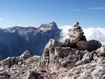  V pozad Triglav 2864m 