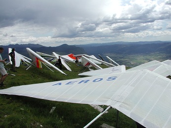  Postaveno jsme m�li z�hy 