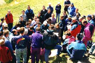  Briefing 