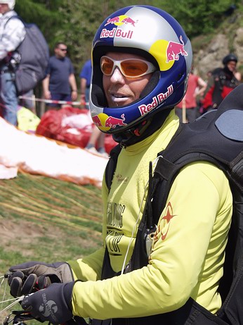  Vedouc� z�vodn�k Tom� Brauner na startu 